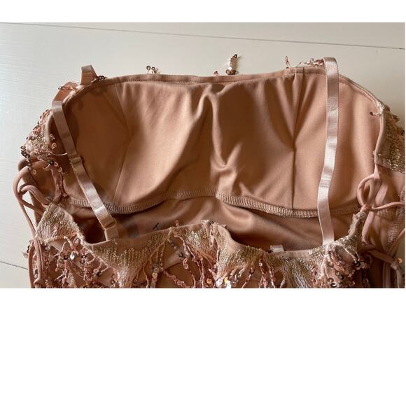 Akira Sequined Mini Dress Rose Gold NWOT Sheath Lace Up Sides Sz L Party Event - Picture 11 of 15